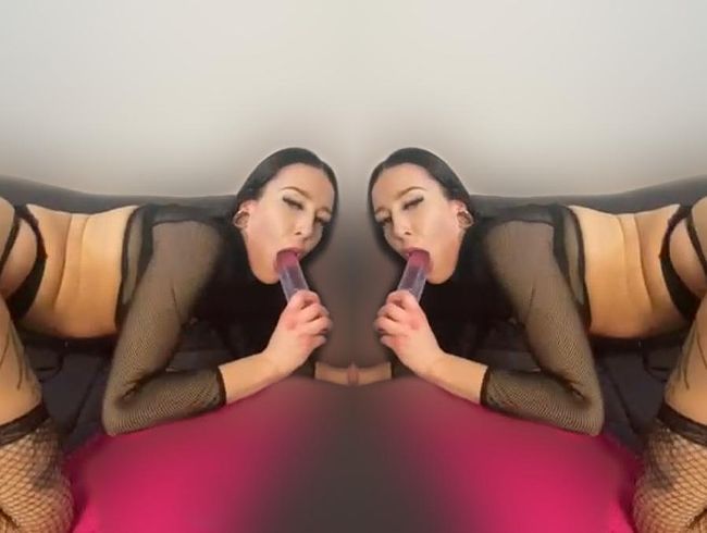 Trixie Tainted Porno Video: dog*ystyle