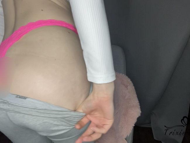 Trixie Tainted Porno Video: s*xy Leggings